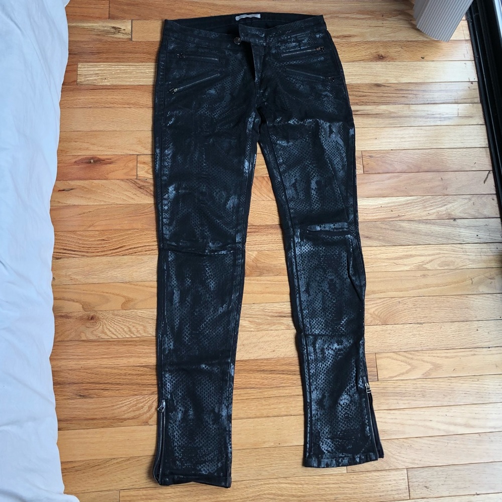 Pierre Balmain jeans. Brand new. Made in Italy.